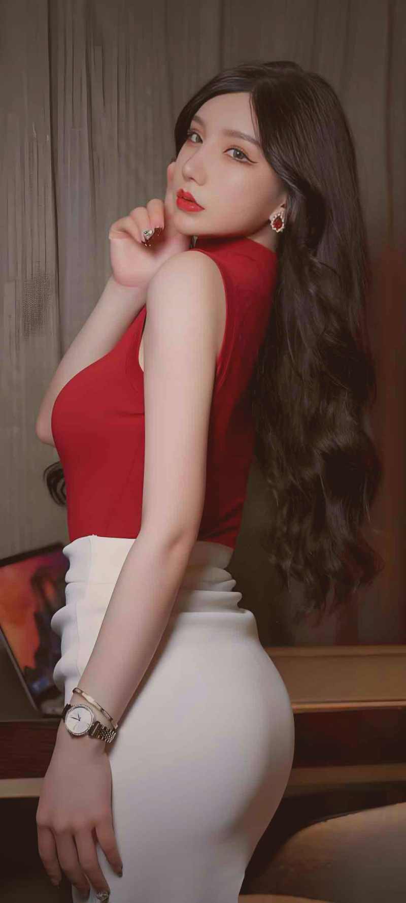 悬疑电影中常见的迷宫式场景与光影对比